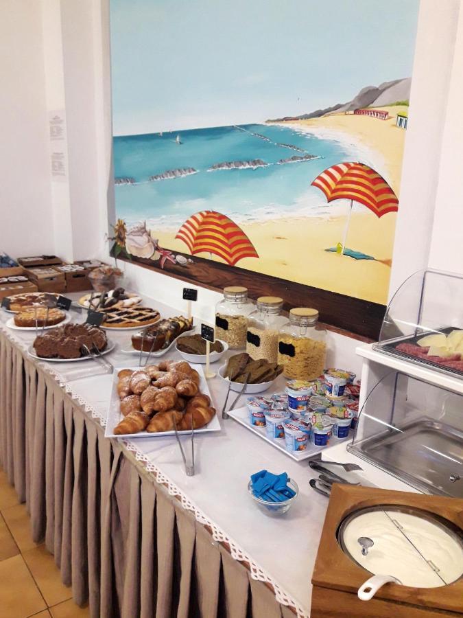 Hotel Caesar Pesaro