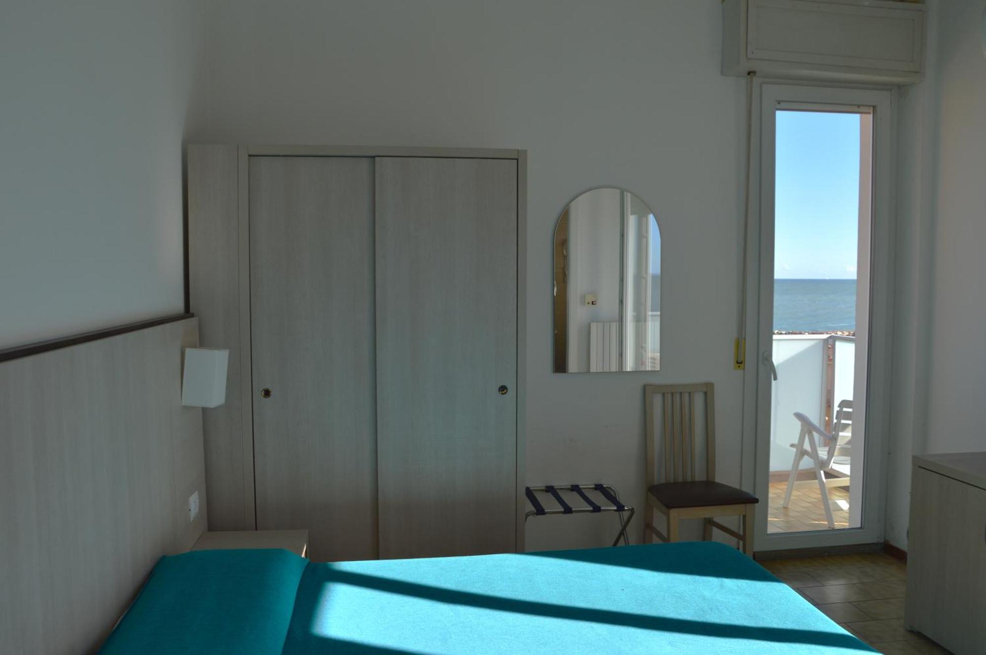 Hotel Caesar 3*