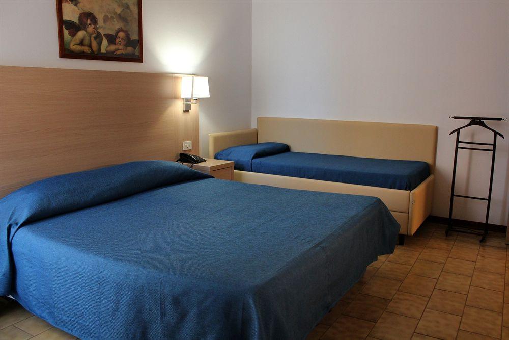 Caesar Hotel Pesaro