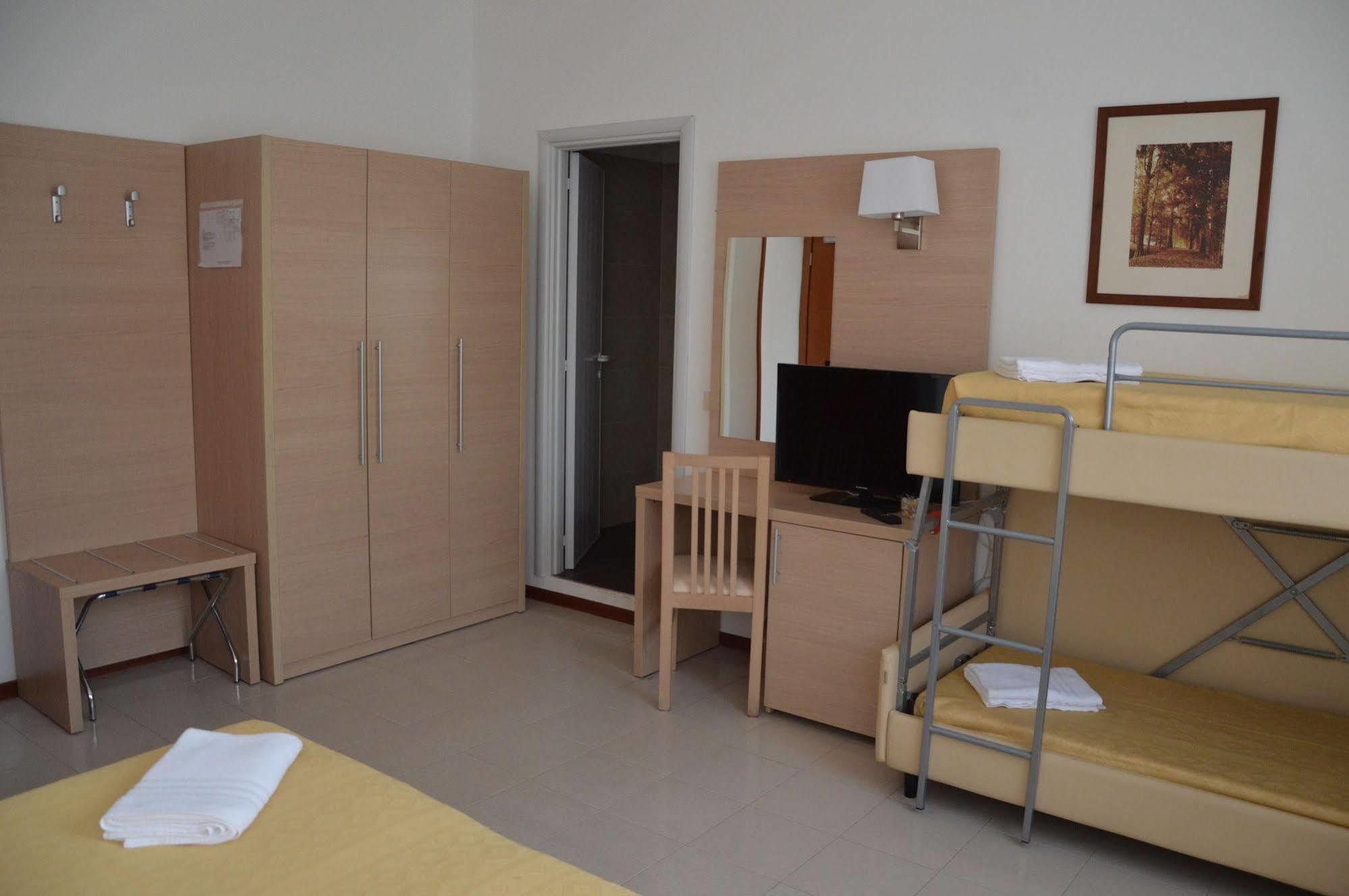 Hotel Caesar Pesaro